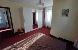Casa la cheie, 4 camere, 160 mp, curte de 700 mp, pozitie buna zona Eugen Ionescu