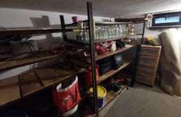 Casa la cheie, 4 camere, 160 mp, curte de 700 mp, pozitie buna zona Eugen Ionescu