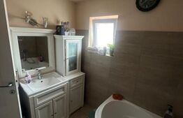 Casa individuala, 4 camere, 94 mp utili, 70 mp teren, garaj, zona Florilor