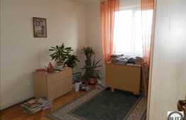 3 camere, 55 mp, garaj inclus, boxa, zona strazii Joseph Atilla