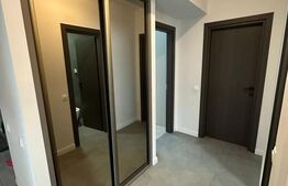 Apartament cu 3 camere si 2 bai  zona Petrom 