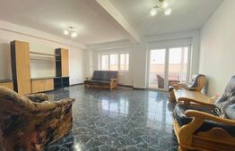 Apartament 5 camere, 130 mp, garaj, zona strazii Alverna