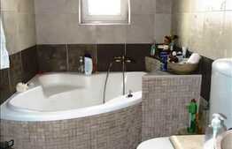 De vanzare 99 mp, 3 camere decomandate, zona Eugen Ionesco. Loc de parcare!