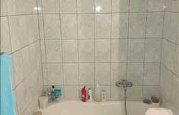 Vanzare apartament 3 camere, 60 mp, garaj, complet mobilat, zona strazii Donath