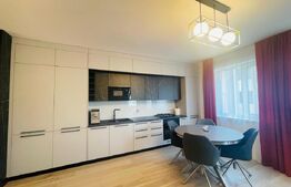 Apartament modern de vanzare, 77 mp, 2 bai, 3 camere, zona Parcului Poligon 