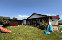 Casa 3 camere, teren 530mp, complet mobilată și utilată