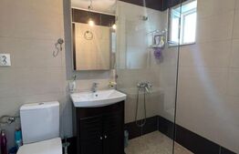 Apartament 3 camere, decomandat, 103 mp, parcare, zona Vivo!