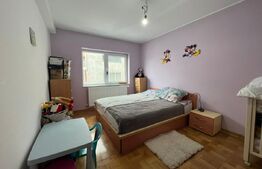 Apartament 3 camere, decomandat, 103 mp, parcare, zona Vivo!