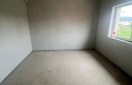 Casa individuala , semifinisat, ansamblu privat, Gilau