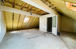 Case cuplate de vanzare pozitionate intr-un ansamblu armonios ! 