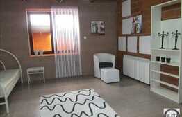 Apartament 2 camere, 60 mp utili, imobil tip casa/vila, zona strazii Sincai!