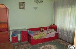 2 camere, 48 mp, etaj intermediar, zona strazii Unirii!