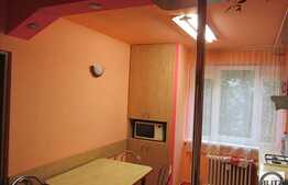 2 camere, 48 mp, etaj intermediar, zona strazii Unirii!