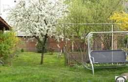 Vanzare apartament 3 camere, 80 mp, decomandat, zona centrala