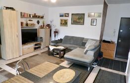 Apartament, 3 camere, Sesul de Sus, parcare inclusa in pret