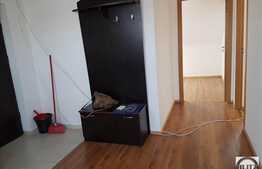 Vanzare mansarda cu 2 camere, 47.27 mp utili, zona strazii Florilor!