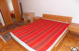 Apartament cu 2 camere, 60 mp, decomandat, parcare, zona strazii Nicolae Titulescu