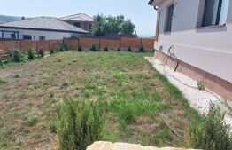 Casă individuală de 160mp, cu 4 camere și teren de 474mp în Corușu