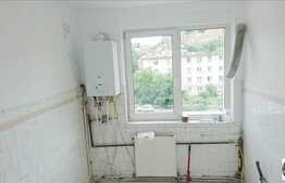 Vanzare apartament 3 camere, 60 mp, decomandat, zona strazii Eremia Grigorescu