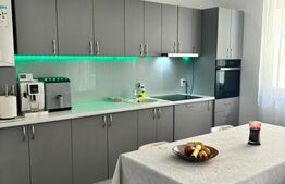 Casa cuplata de vanzare, 113 mp, 240 teren, aproape de Vivo ! 