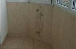 Vanzare apartament 4 camere, 79 mp, boxa subsol, zona strazii Aurel Vlaicu