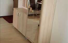 Vanzare apartament 4 camere, 79 mp, boxa subsol, zona strazii Aurel Vlaicu