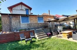 Casă individuală, 2 camere, 490 mp teren, zona străzii Maramureșului