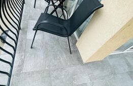 Apartament 2 camere, decomandat, 56mp, etaj intermediar, parcare, zona Florilor 