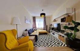 Apartament 3 camere, 72 mp, 2 balcoane, parcare, bloc nou