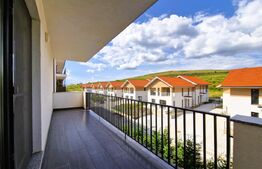 Apartament 3 camere, 72 mp, 2 balcoane, parcare, bloc nou