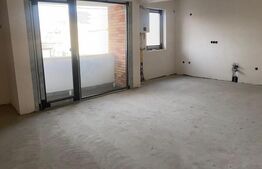 Apartament cu 3 camere, zona strazii Traian Vuia