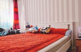 Apartament cu 2 dormitoare, 54mp, intermediar, parcare, zona Stejarului