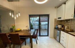 Penthouse Tractorul, 3 locuri de parcare incluse.