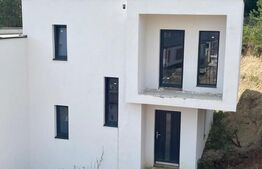 Duplex la pret de apartament ! 102 mp, 250 teren, zona de case ! 