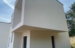 Duplex la pret de apartament ! 102 mp, 250 teren, zona de case ! 