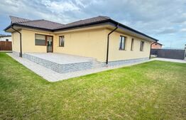 | Casa de vanzare | Harman| Nemobilat | Terasa | Curte |