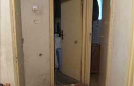 Vanzare apartament 3 camere, 64 mp, decomandat, zona Casa Piratilor