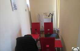 De vanzare 2 camere, 48 mp, balcon, zona Porii! Garaj si boxa depozitare!