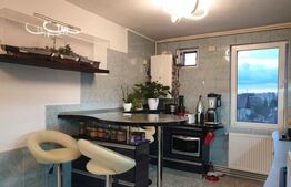 De vanzare apartament 4 camere (cartier Tractorul) 