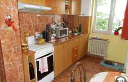 De vanzare apartament 3 camere, 65,14 mp, boxa subsol, zona strazii Primaverii