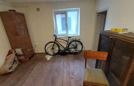 Casă renovabilă de 111.76 mp si teren 1.380 mp, in Apahida