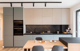 Apartament, 2 camere, cu boxa si parcare, Zorilor