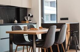 Apartament, 2 camere, cu boxa si parcare, Zorilor