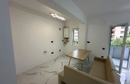 Apartament cu 2 camere, finisat, 52mp, etaj intermediar zona Regal