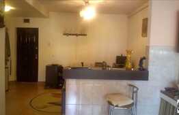 Apartament cu 2 camere, 48 mp, balcon inchis, zona Sesul de Sus!