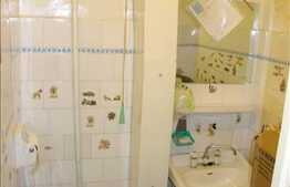 Apartament 3 camere, in zona Calea Floresti, izolat  interior