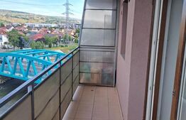 Garsoniera, 40 mp, parcare, balcon, zona Piața 1 Mai