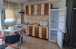 Garsoniera, 40 mp, parcare, balcon, zona Piața 1 Mai