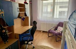 Apartament 4 camere pe 2 nivele, Sub Cetate cu parcare