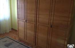 3 camere, 64 mp, mobilat dragut, decomandat, zona Bulevardului 21 Decembrie 1989